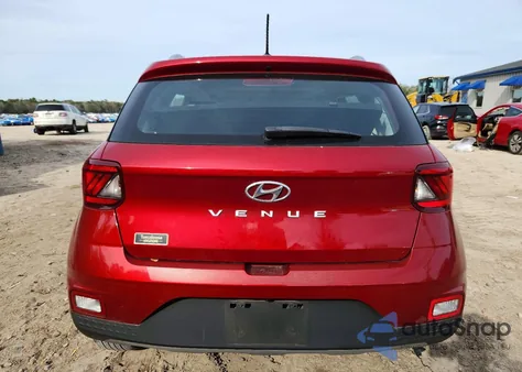 2025 Hyundai Venue Sel z USA, uszkodzony, nr VIN KMHRC8A34SU346355